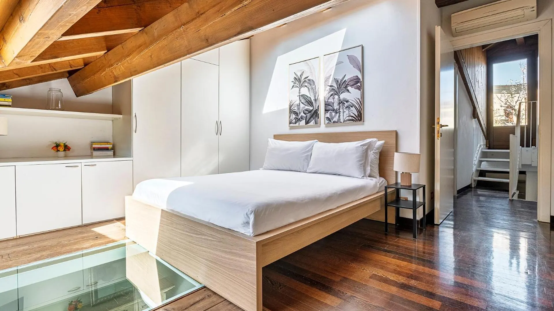 Brand New 2 Bedrooms Apartment In Brera Milaan