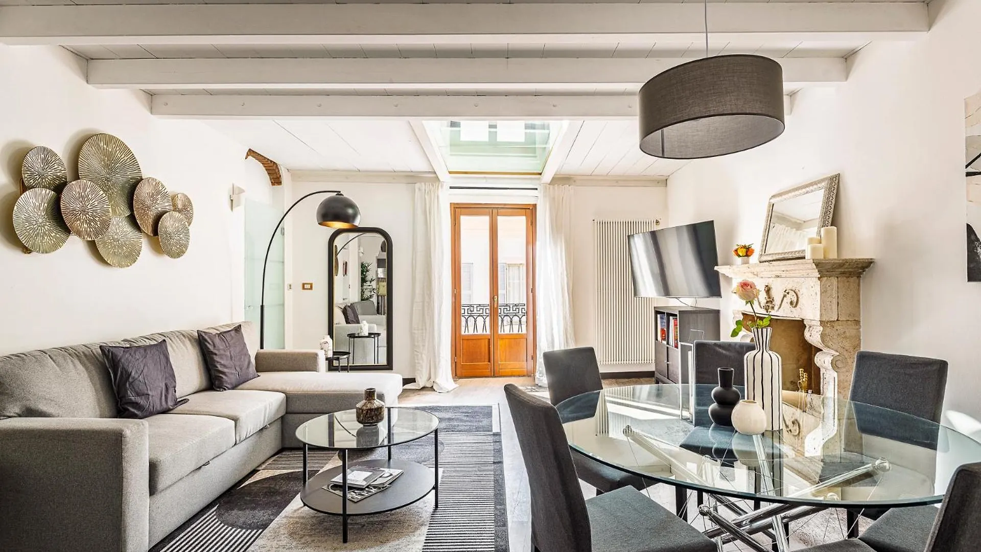 Brand New 2 Bedrooms Apartment In Brera Milaan