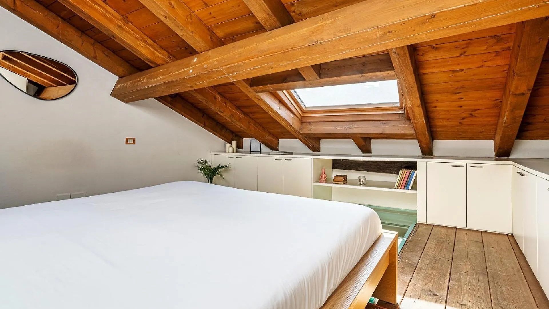 Brand New 2 Bedrooms Apartment In Brera Milaan