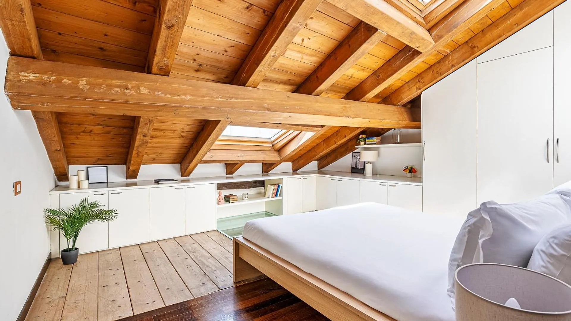 Brand New 2 Bedrooms Apartment In Brera Milan Italy